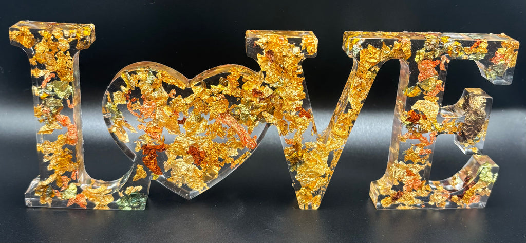 Love Sign - Gold Flakes