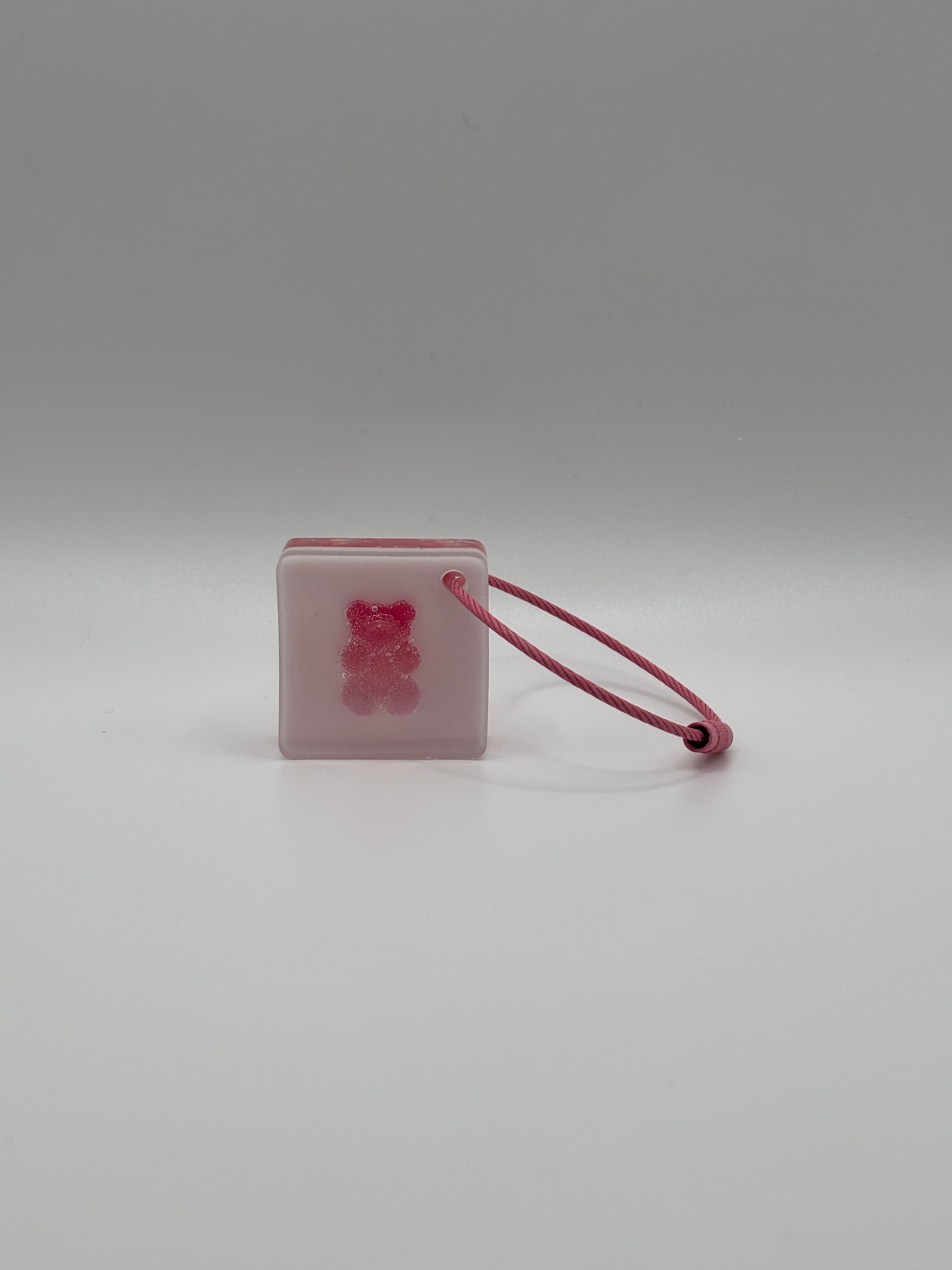 UNIQUE 3-Inch Handmade Pink Wire Keychain – Pink Bear Glow